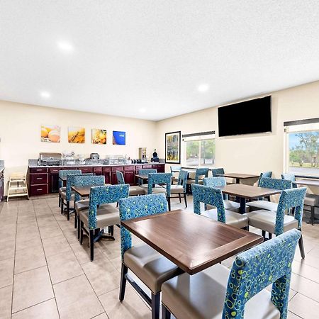 Comfort Inn & Suites Pueblo Ngoại thất bức ảnh