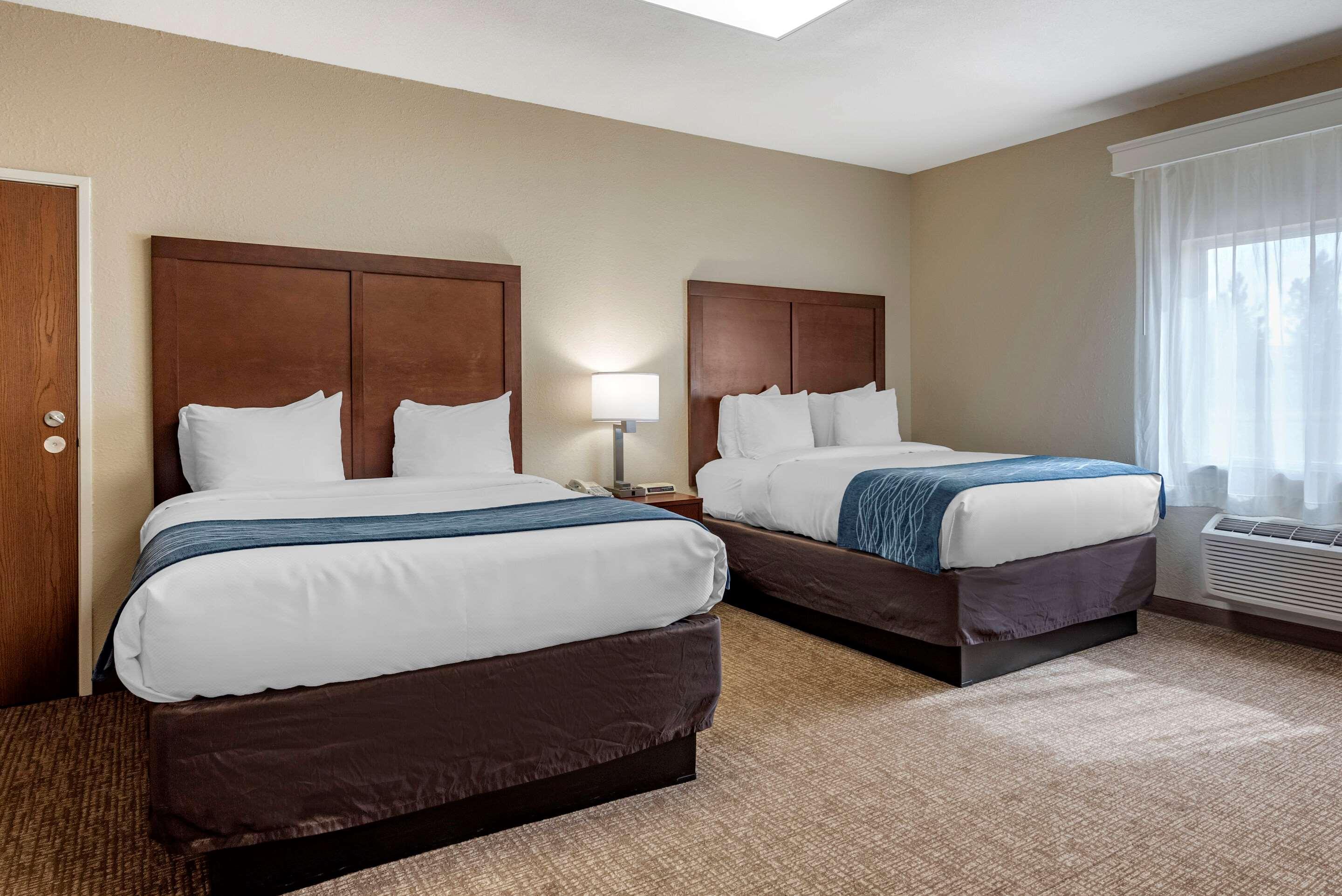 Comfort Inn & Suites Pueblo Ngoại thất bức ảnh