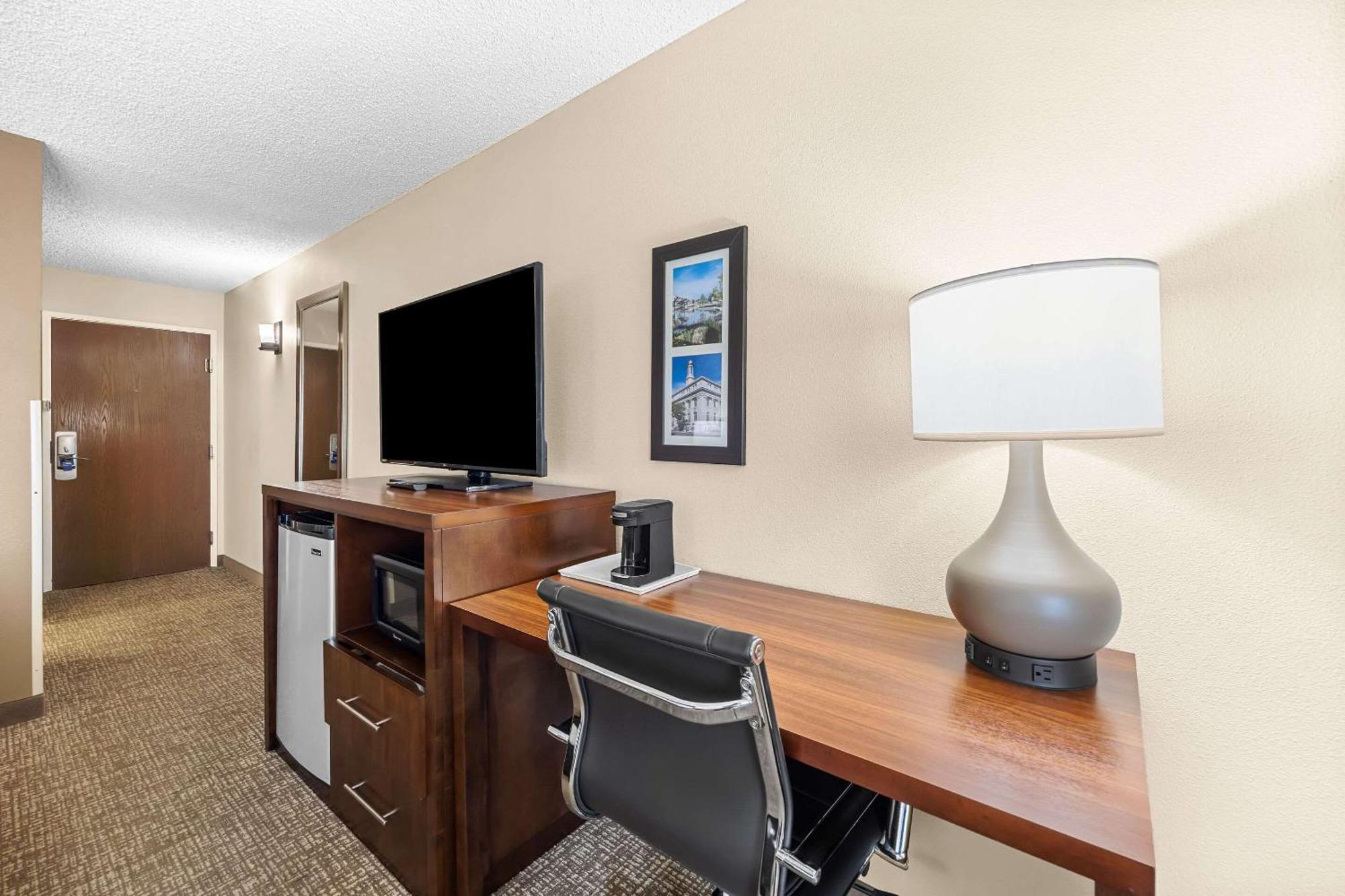 Comfort Inn & Suites Pueblo Ngoại thất bức ảnh