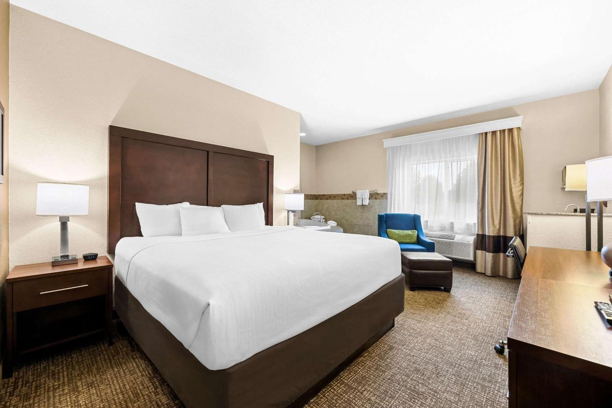 Comfort Inn & Suites Pueblo Ngoại thất bức ảnh