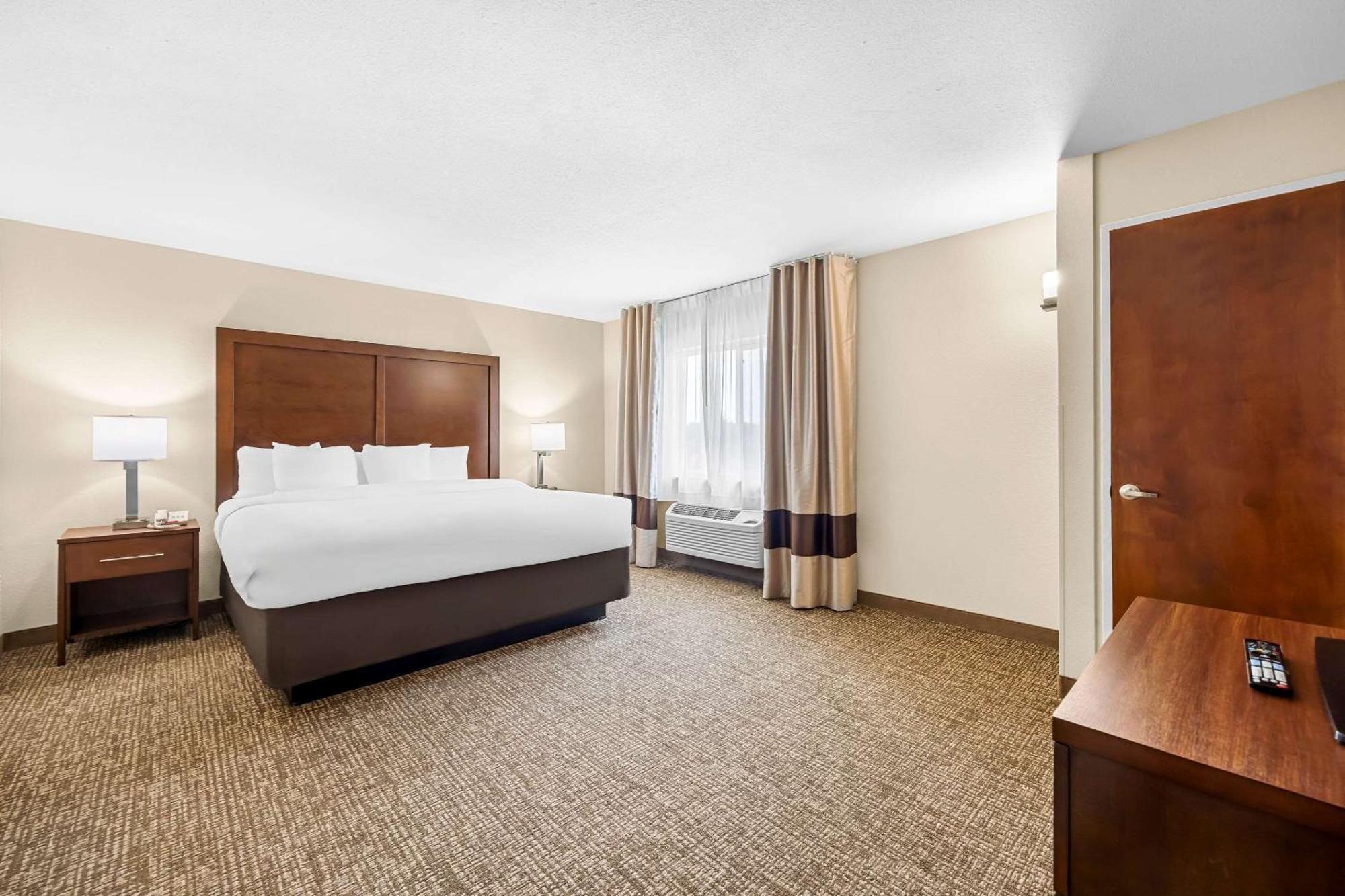Comfort Inn & Suites Pueblo Ngoại thất bức ảnh
